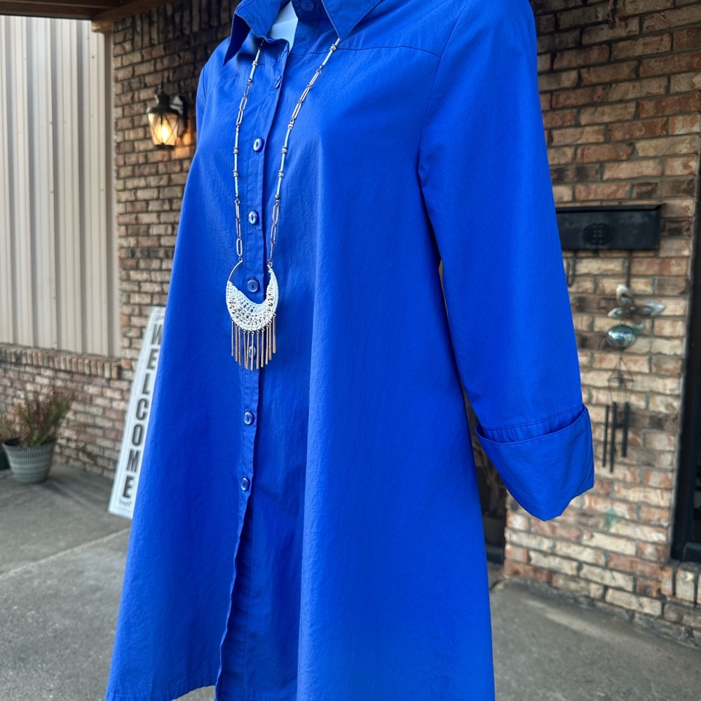 Vibrant long Blue Button-Up Shirt